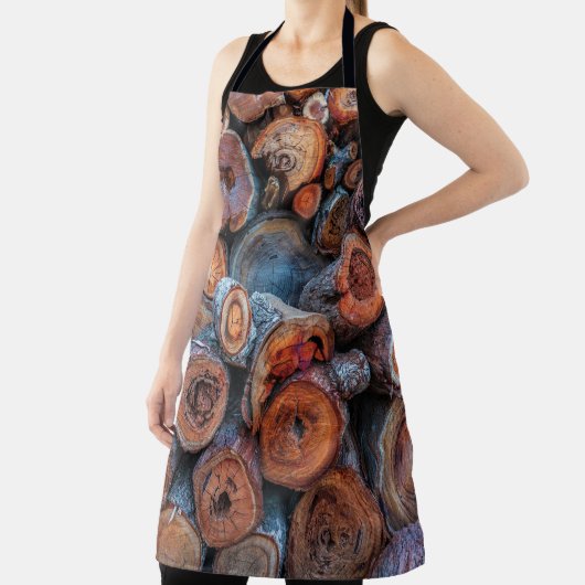 Cut Tree Logs Stacked Together Pattern Photograph エプロン (インサイチュ)