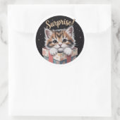 Cute 3D Kitten Surprise Gift Box Birthday Round St ラウンドシール (バッグ)