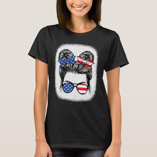 Cute 4th Of July Messy Bun Girl American Flag Patr Tシャツ (正面)
