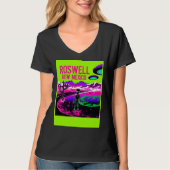 Cute Alien in Area 51 UFOs Tシャツ (正面)