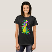 Cute Alligator Mardi Gras   Mardi Gras Alligator Tシャツ (正面フル)