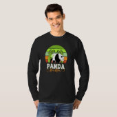 Cute amazing panda mom quote for animal enthusiast tシャツ (正面フル)