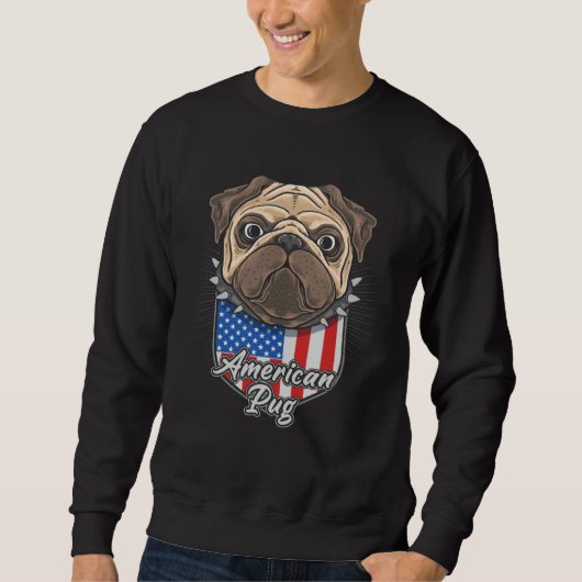 Cute American Pug with USA Flag Shield Background  スウェットシャツ (正面)