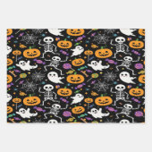 Cute and Creepy Skeletons For Halloween ラッピングペーパーシート (正面)