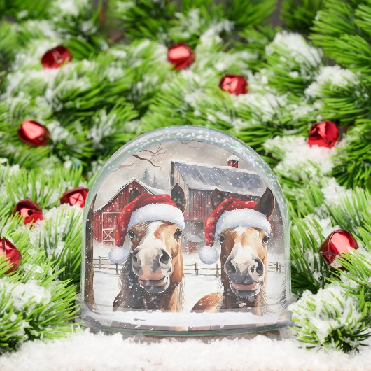 Cute and Funny Horses in Snow Christmas (クリスマス)