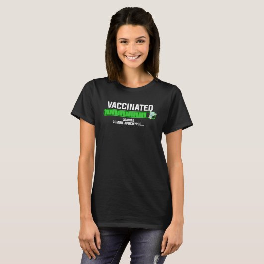 Cute  Anti Vaxxer Get Vaccinated Unvaccinated Zomb Tシャツ (正面フル)