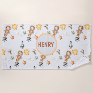 Cute Astronaut and Adorable Space Adventure ビーチタオル