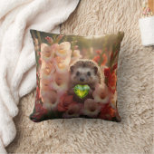 Cute August Hedgehog with Peridot Heart クッション (ブランケット)