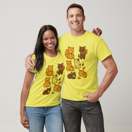 Cute Autumn Cats with Pumpkins and Leaves Fall Tシャツ (ユニセックス)