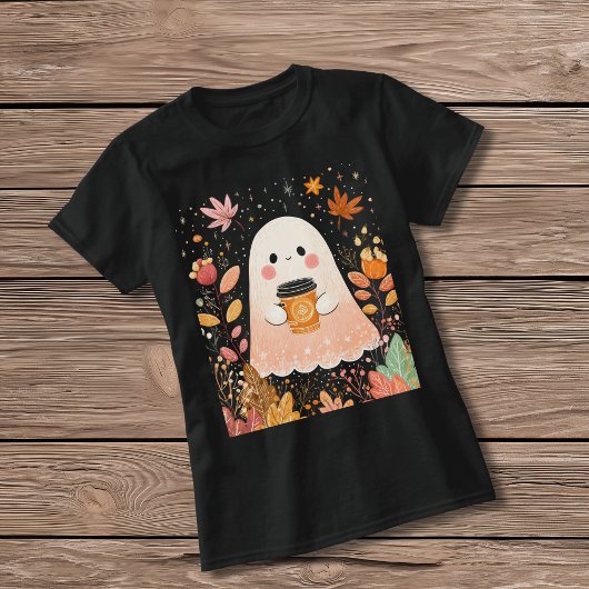 Cute Autumn Ghost with Pumpkin Coffee – Cozy Fall Tシャツ