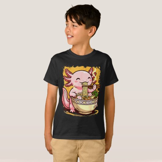 Cute Axolotl Eats Ramen Noodles Axolotls Ramen  Tシャツ (正面フル)