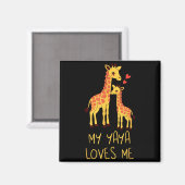 Cute Baby Giraffe And Grandma My Yaya Loves Me  マグネット (正面/裏面)