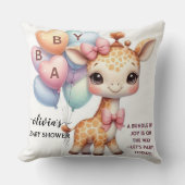 Cute Baby Giraffe with Balloons Baby Shower クッション (正面)