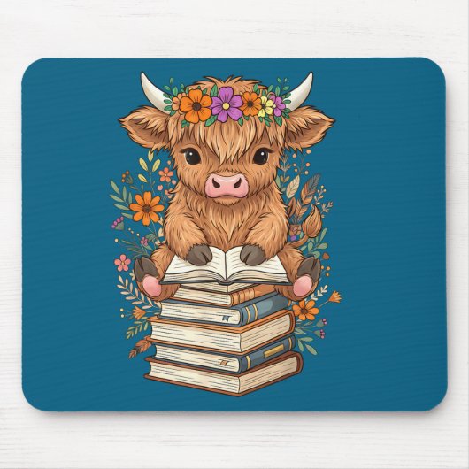 Cute Baby Highland Cow Reading Book Librarian Book マウスパッド (正面)