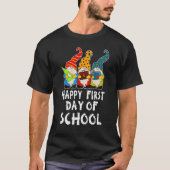 Cute Back to School Teacher Gnome Happy First Day  Tシャツ (正面)