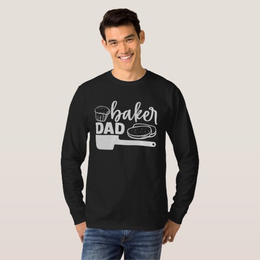 Cute Baker Dad Baking Bakery Cupcakes Pastries Tシャツ (正面フル)