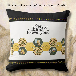 Cute Be Kind Bumble Bee Honeycomb Accent クッション