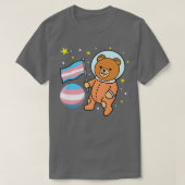 Cute Bear Astronaut Trans Pride Tシャツ (デザイン正面)