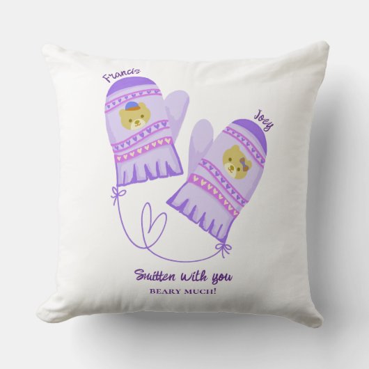 Cute Bear Mittens Personalized Lovers Throw Pillow クッション (正面)
