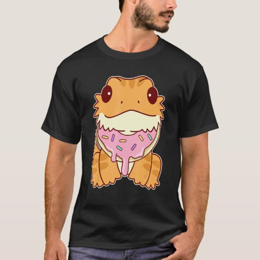 Cute Bearded Dragon With Doughnut Tシャツ (正面)