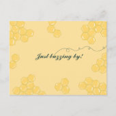 Cute Bee ‘Just Buzzing By!’ Honeycomb Postcard ポストカード (正面)