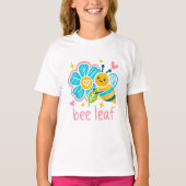 Cute Bee Leaf l Pun Crayon little sister's gift Tシャツ (正面)