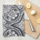 Cute Bee Mandala Hand-Drawn キッチンタオル<br><div class="desc">This unique kitchen towel features an intricate, hand-drawn mandal of bees and floral elements.</div>