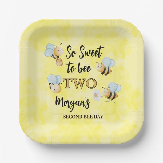 Cute Bee Two Yellow Black Second Birthday Party ペーパープレート (正面)