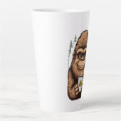Cute Bigfoot Drinking Coffee  Funny Sasquatch  カフェラテマグ (正面)