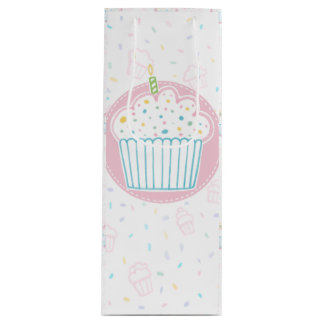 Cute Birthday Cupcake with Candle ワインギフトバッグ