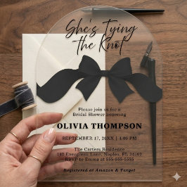 Cute Black Bow She's Tying the Knot Bridal Shower アクリル招待状