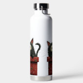 CUTE BLACK CAT SITTING IN A RED PRESENT ウォーターボトル (左面)