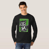 Cute Black Fox With Soccer Plays Football Team Spo Tシャツ (正面フル)