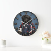 Cute Black Labrador Puppy Soccer ラージ壁時計 (ホーム)
