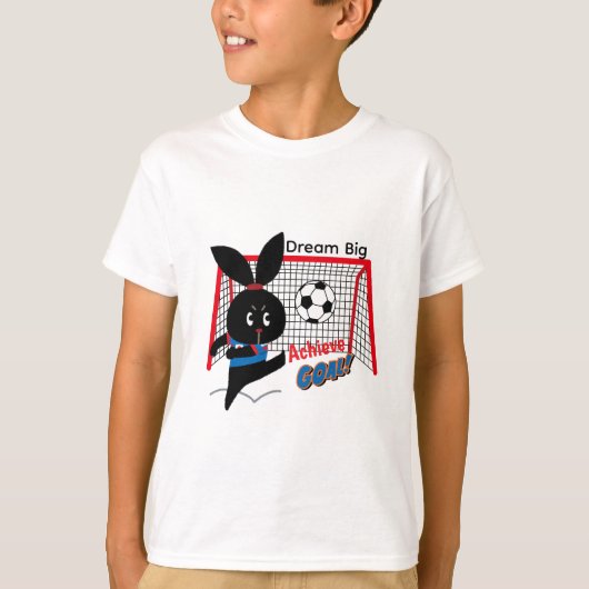 Cute Black Rabbit Soccer Player Design Tシャツ (正面)