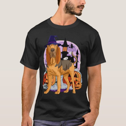 Cute Bloodhound Dog Halloween Witch Pumpkin Tシャツ (正面)