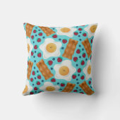 Cute Blue Eggs Bacon Strawberries Blueberries  クッション (裏面)