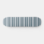 Cute blue gray stripes スケートボード (横)