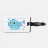 Cute Blue Tropical Fish Pink Fins ラゲッジタグ (裏面横)