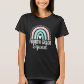 Cute Boho Rainbow Fourth Grade Squad Teacher Back  Tシャツ (正面)