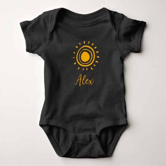 Cute boho sun monogram name baby boy bodysuit ベビーボディスーツ (正面)