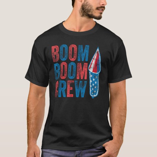 Cute Boom Boom Crew 4th of July Fireworks Family M Tシャツ (正面)