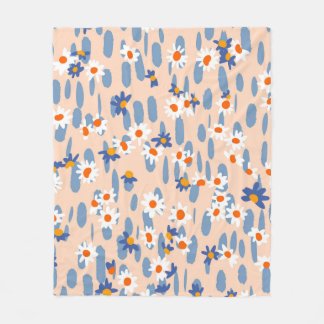 Cute botanical seamless pattern. Small daisies sca フリースブランケット