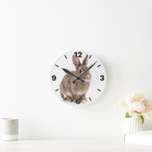 Cute Brown Rabbit Bunny Farm Nursery Decor ラウンド壁時計 (ホーム)