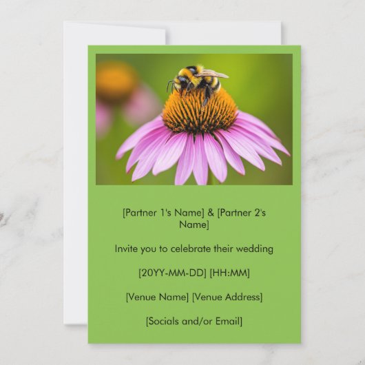 Cute Bumblebee On Purple Coneflower Wedding  招待状 (正面)