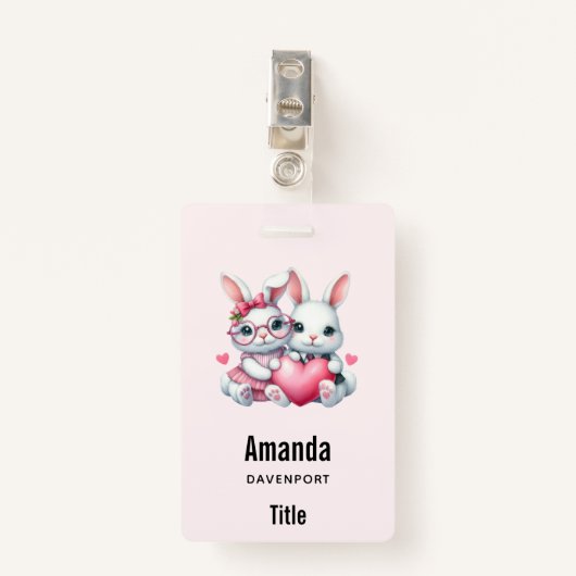 Cute Bunnies Sharing a Heart バッジ (正面クリップ)