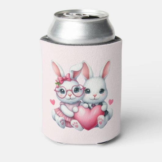 Cute Bunnies Sharing a Heart 缶クーラー (缶裏面)