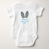 Cute Bunny Ears Boy First Easter 2026 Personalized ベビーボディスーツ (裏面)
