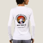 Cute Bunny Hugging Carrot Retro Sunset T-Shirt  トライブレンドＴシャツ (背面)