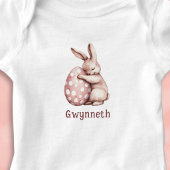 Cute Bunny Hugging Polka Dot Egg Monogram ベビーボディスーツ